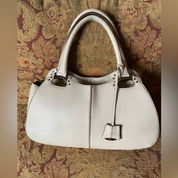 Vintage Tod’s Leather Handbag - Picture 16 of 16